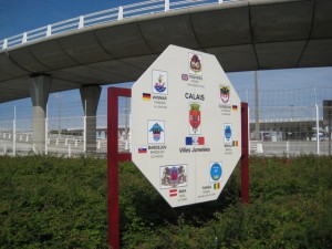 Welcome to Calais Welcome to Calais